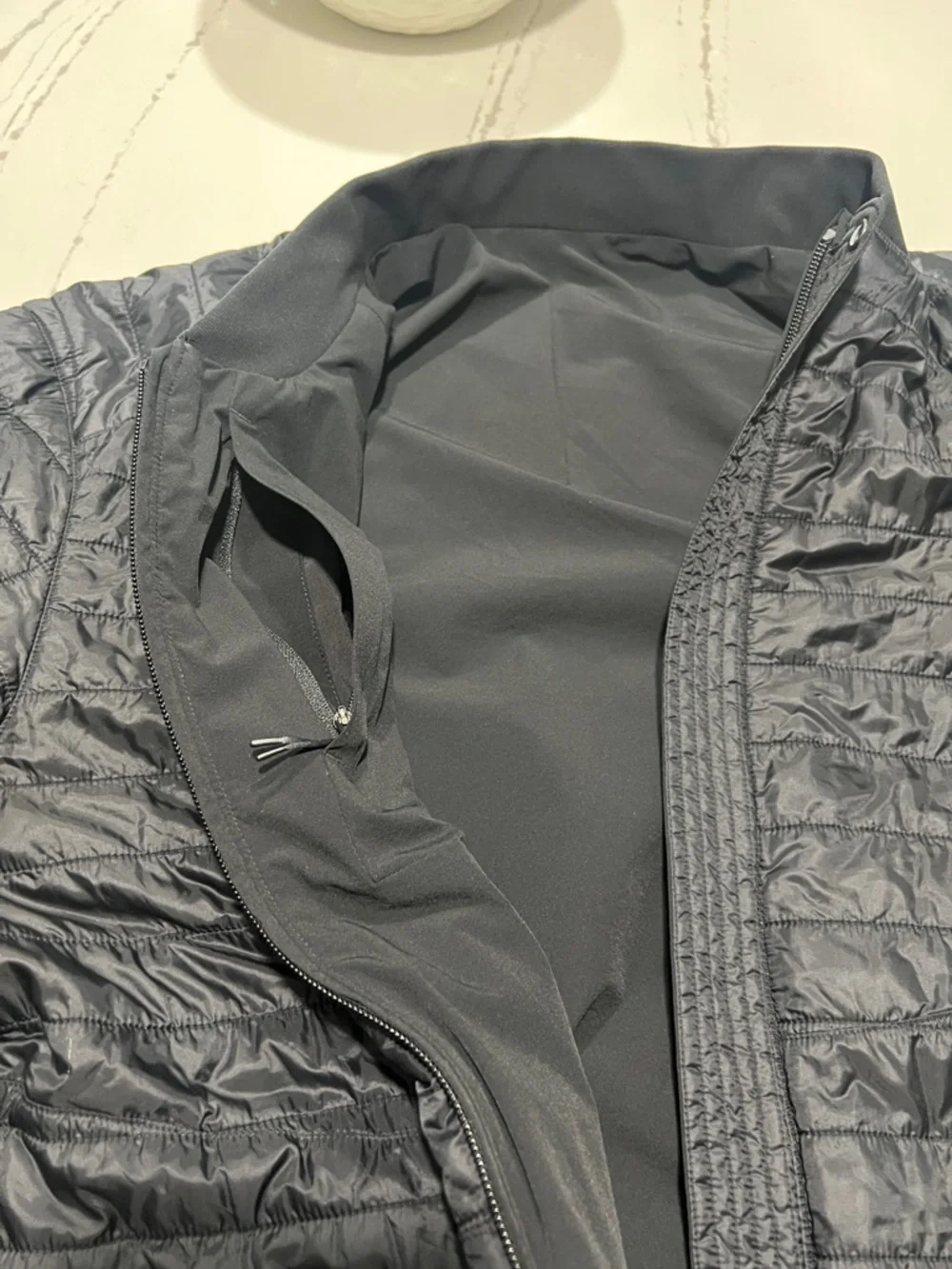 Lululemon Switch Over Reversible Men's Black Bomber Jacket Quilted size L - Picture 6 of 13
